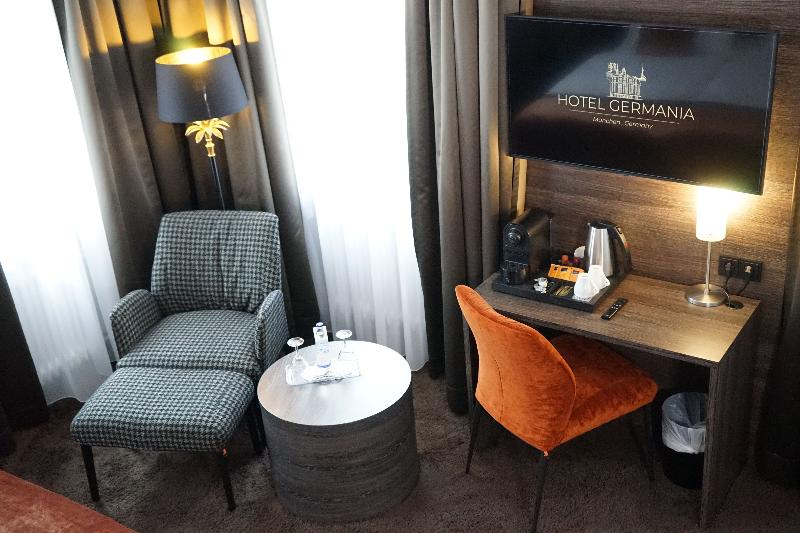 חדר סטנדרט, מיטת קינג, מותאם לאדם עם מוגבלויות, Howard Johnson By Wyndham Scott Lafayette