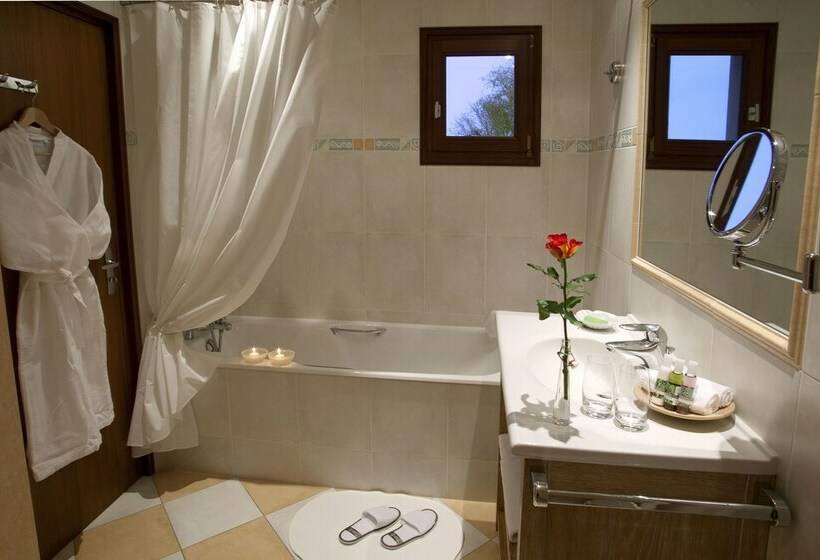 Номер Стандарт, Hôtel La Chouette