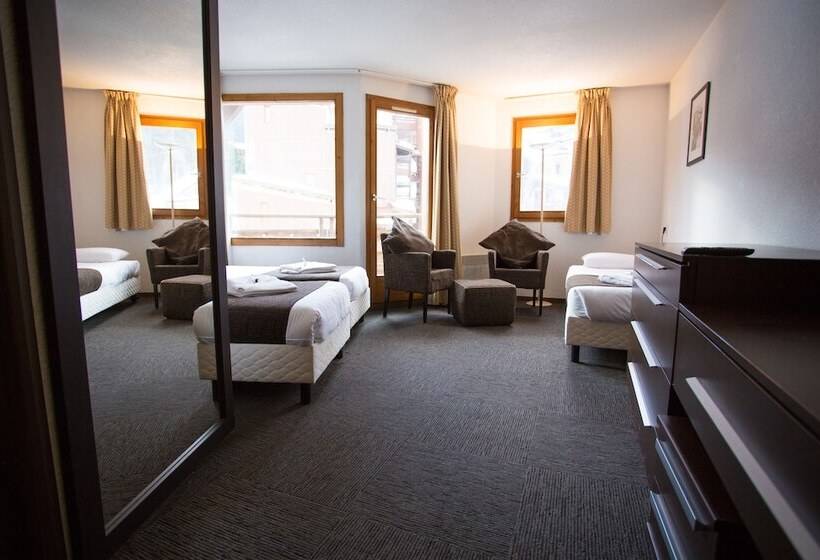 اتاق استاندارد سه نفره, Hôtel Le Montana