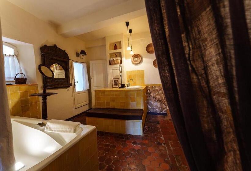 テラス付きスタンダードルーム, La Bouscatière