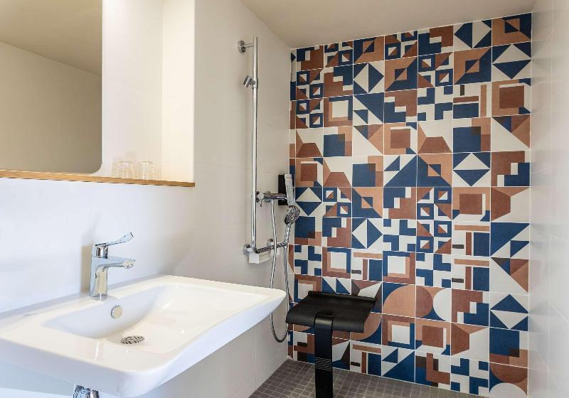 스위트 킹사이즈 침대, Ramada By Wyndham Grayling Hotel & Conference Center