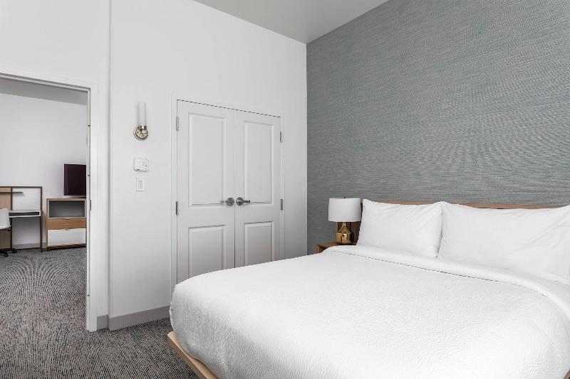 스탠다드 룸, Ramada By Wyndham Grayling Hotel & Conference Center
