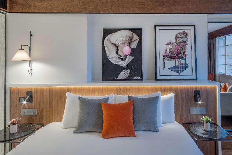 带观景的标准间, Ramada By Wyndham Grayling Hotel & Conference Center