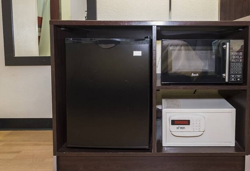 수피리어 룸, Red Roof Inn & Suites Hermitage