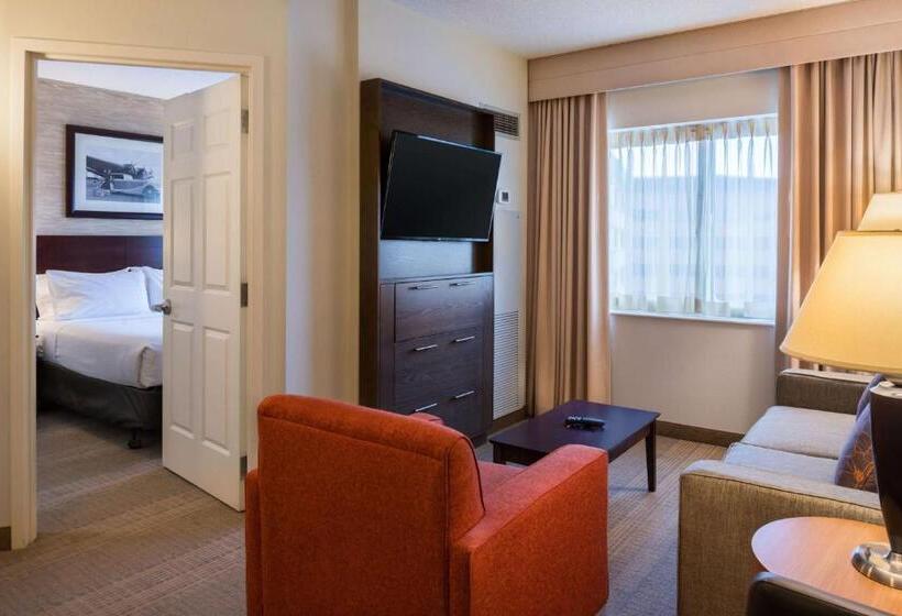 스위트, Sonesta Chicago O Hare Airport Rosemont