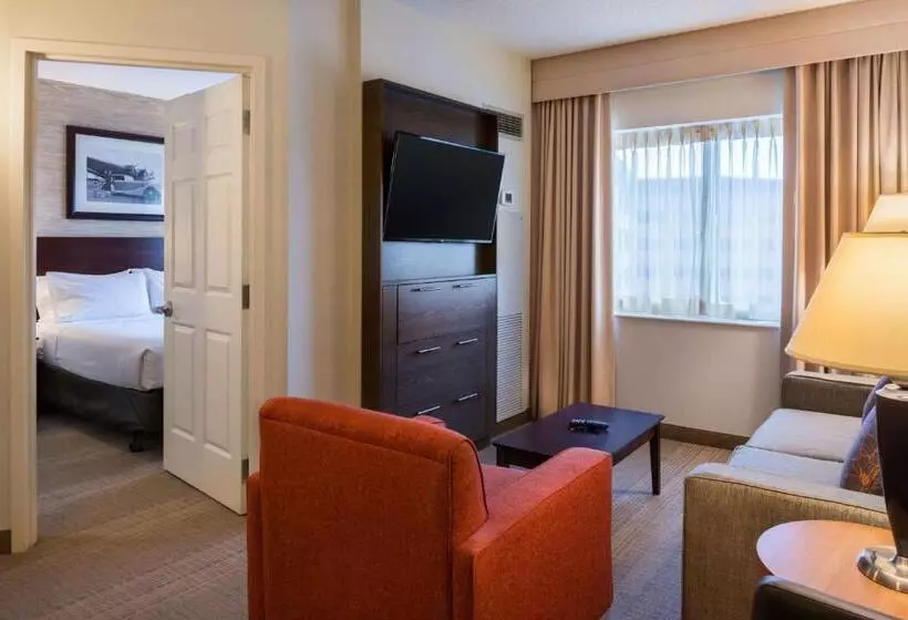 سوئیت با تخت بزرگ, Sonesta Chicago O Hare Airport Rosemont