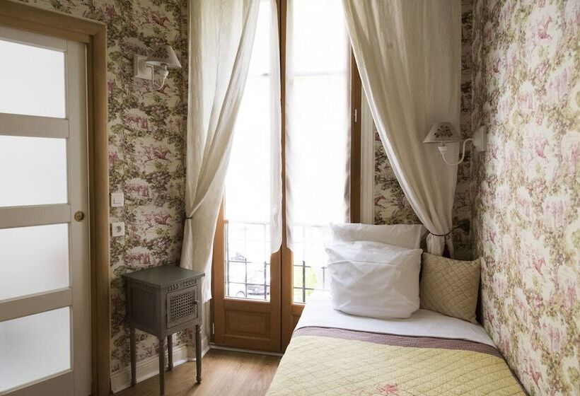 スーペリアトリプルルーム, Villa Rivoli