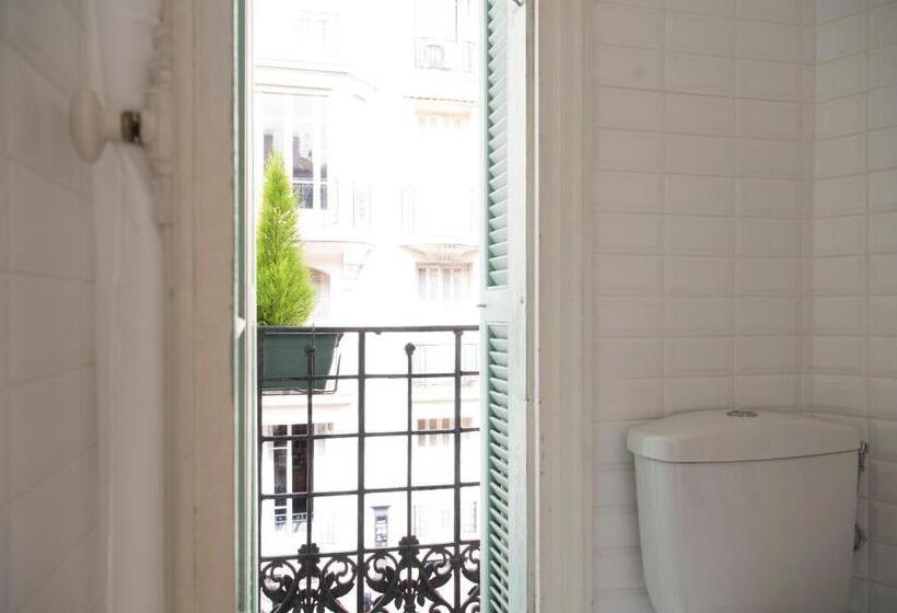 スーペリアトリプルルーム, Villa Rivoli