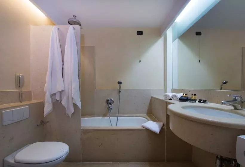 デラックスルーム, Cdh Hotel Radda