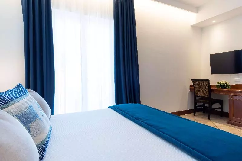 اتاق راحتی سه تخته, Best Western Hotel Blumarea