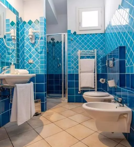 اتاق راحتی سه تخته, Best Western Hotel Blumarea