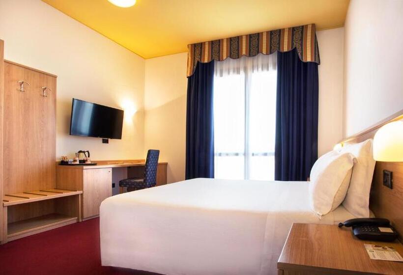 חדר קלאסי מיטת קינג סייז, Best Western Titian Inn Hotel Venice Airport