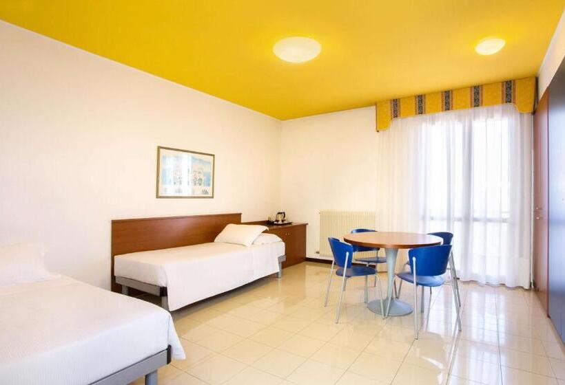 חדר משפחתי, Best Western Titian Inn Hotel Venice Airport