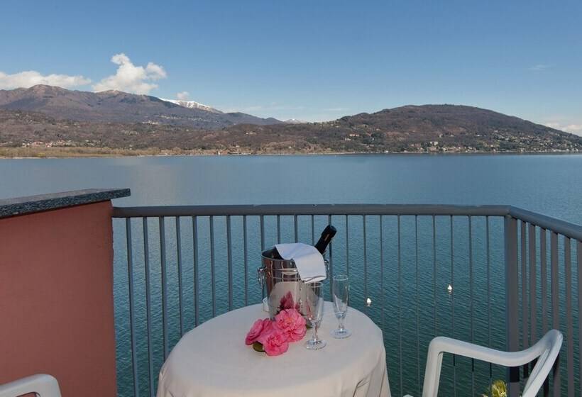 スーペリアの４人部屋, Carillon