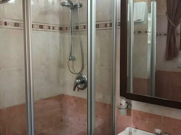 コンフォートルーム, Euro House Inn Airport