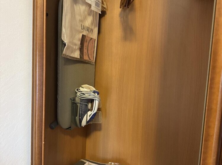 컴포트 룸, Euro House Inn Airport