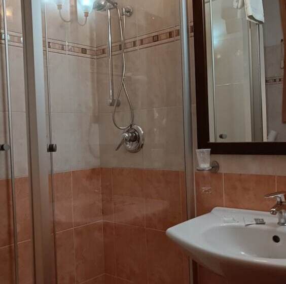 수피리어 싱글 룸, Euro House Inn Airport