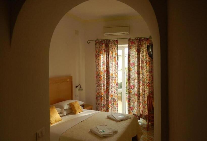 اتاق راحتی, Europa