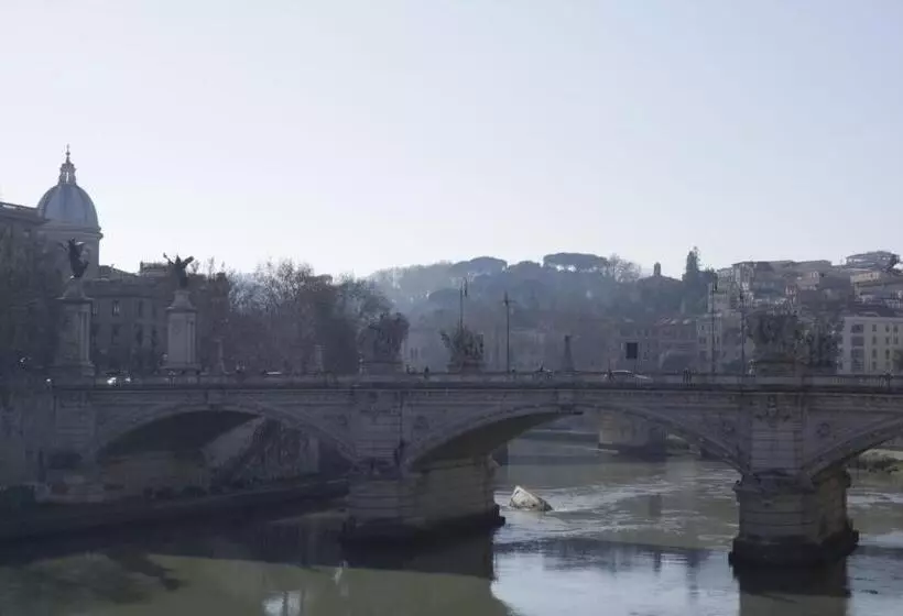 استودیوی استاندارد, Guesthouse Sant Angelo