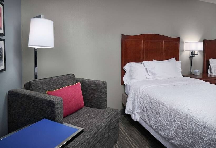 Номер Стандарт 2 Двуспальные Кровати, Hampton Inn Beaumont