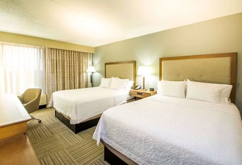 اتاق استاندارد با 2 تخت دوبل, Hampton Inn Philadelphiainternational Airport