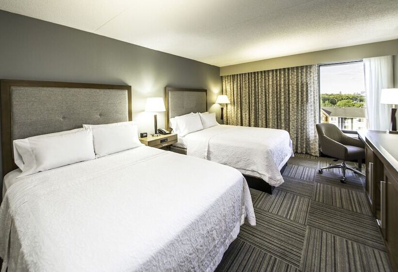 스탠다드 룸 더블 침대 2개, Hampton Inn Philadelphiainternational Airport