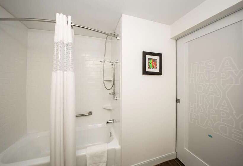 Номер Стандарт 2 Двуспальные Кровати, Hampton Inn Philadelphiainternational Airport