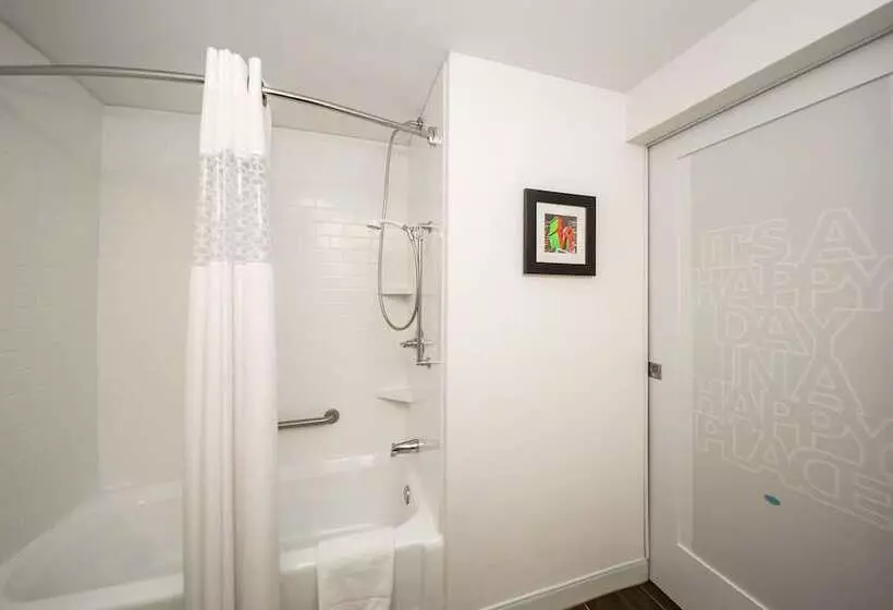 اتاق استاندارد با 2 تخت دوبل, Hampton Inn Philadelphiainternational Airport