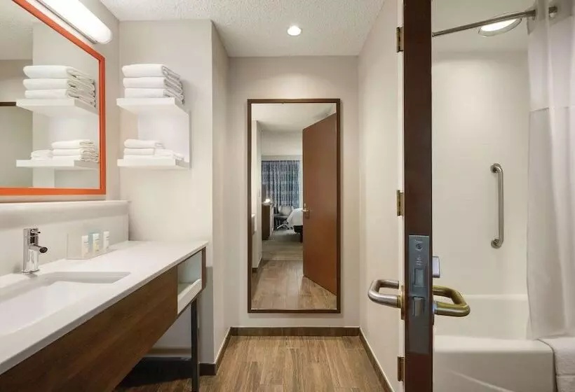 スイート, Hampton Inn & Suites Dallasmesquite