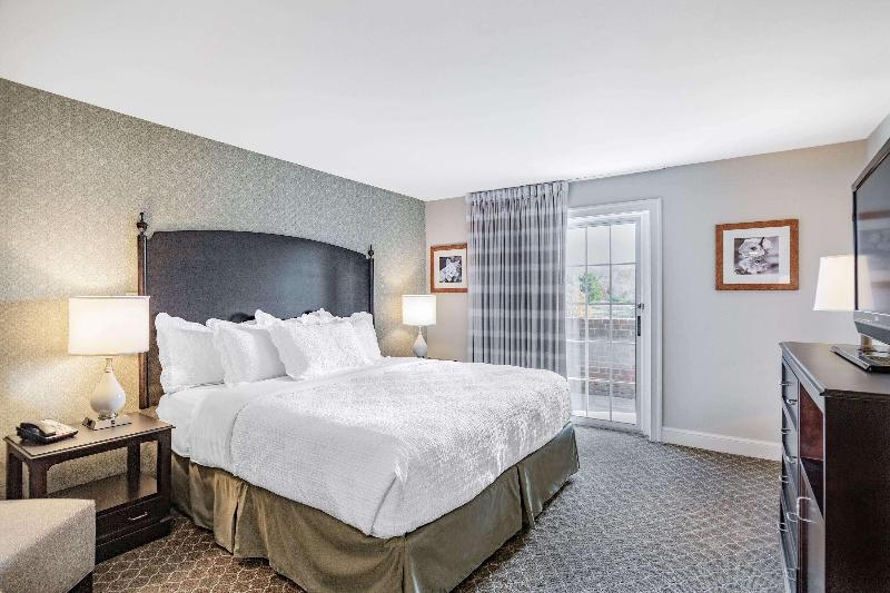 Номер Стандарт, Natural Bridge Hotel, Trademark Collection By Wyndham