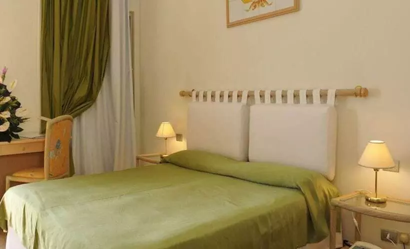 اتاق استاندارد, Palau