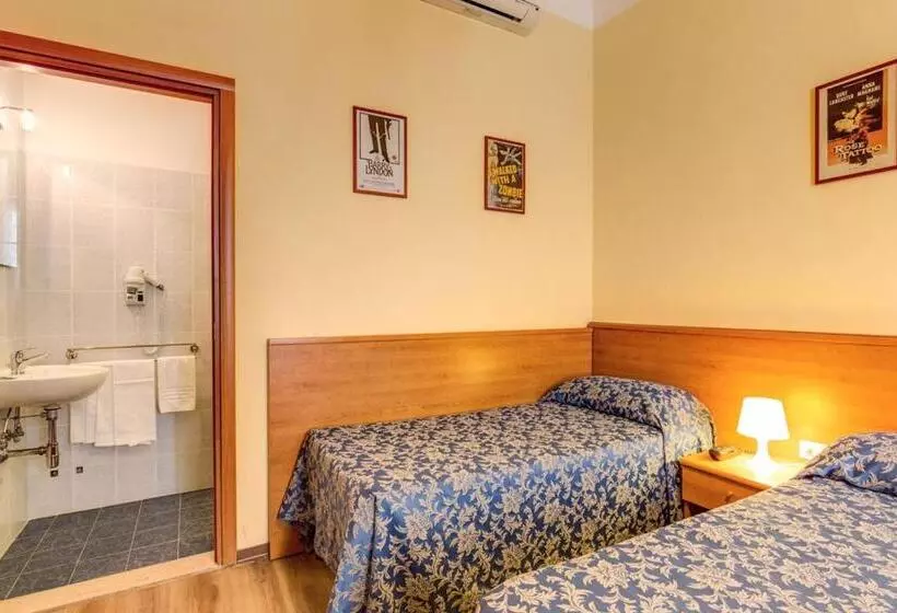 Habitación Triple Estándar, Romagna