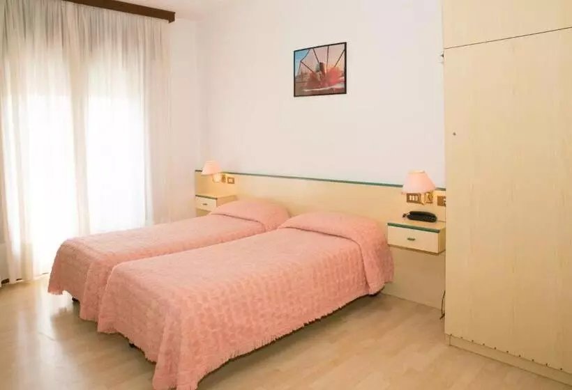 スタンダード4人部屋, San Marco