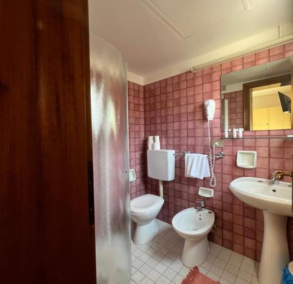 Quarto Triplo Estandar, San Marco