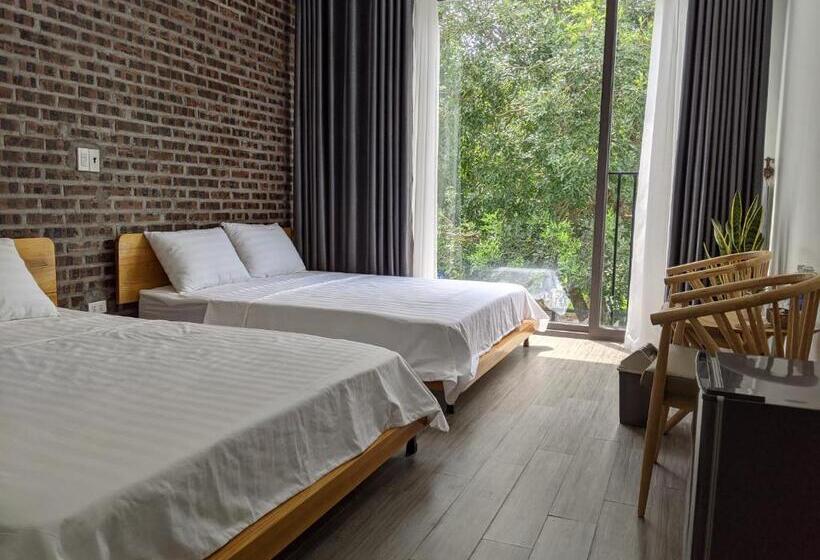 اتاق استاندارد, ᴛᴀᴍ ᴄᴏᴄ ᴄᴏᴄᴏᴏɴ ʜᴏᴍᴇsᴛᴀʏ