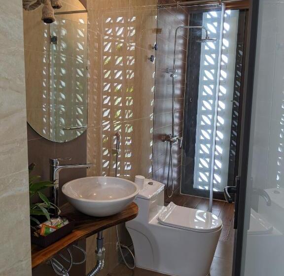 اتاق استاندارد, ᴛᴀᴍ ᴄᴏᴄ ᴄᴏᴄᴏᴏɴ ʜᴏᴍᴇsᴛᴀʏ