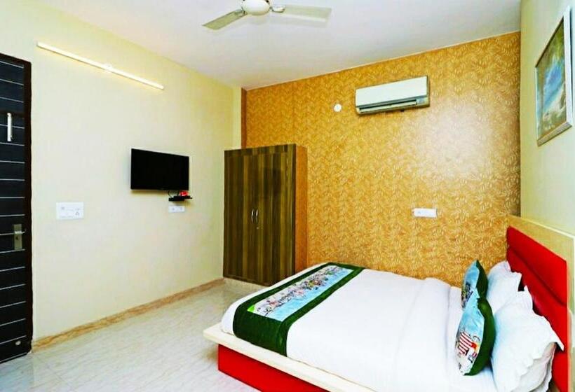 Pokój Deluxe Jednoosobowy, Amenda Delhi Igi Airport International Mahipalpur