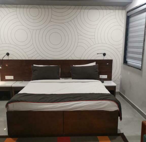 デラックスルーム, Pk Boutique