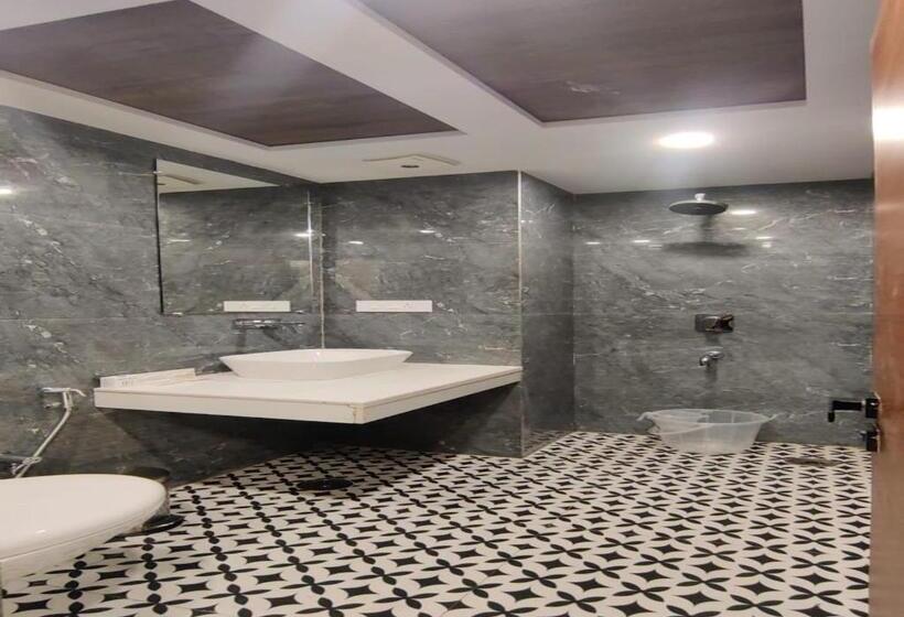 ベーシックトリプルルーム, Pk Boutique