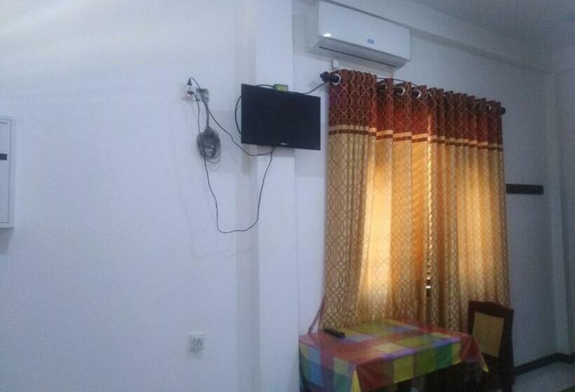 Standard Trippelrum, Quench Inn