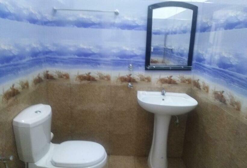 Номер Стандарт Трехместный, Quench Inn