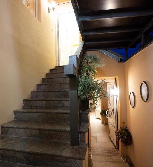 اتاق استاندارد, Villa Tower Gardos