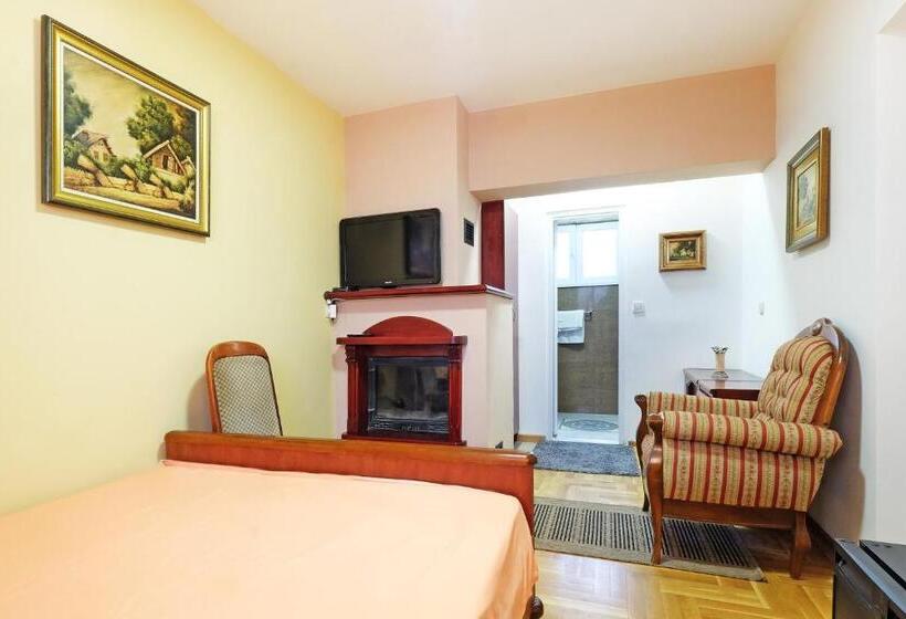 اتاق استاندارد, Villa Tower Gardos