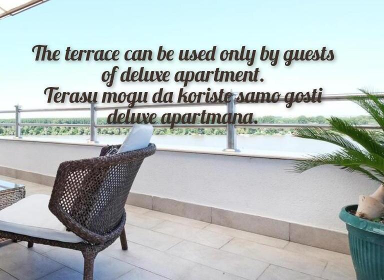 آپارتمان لوکس 1 خوابه, Villa Tower Gardos