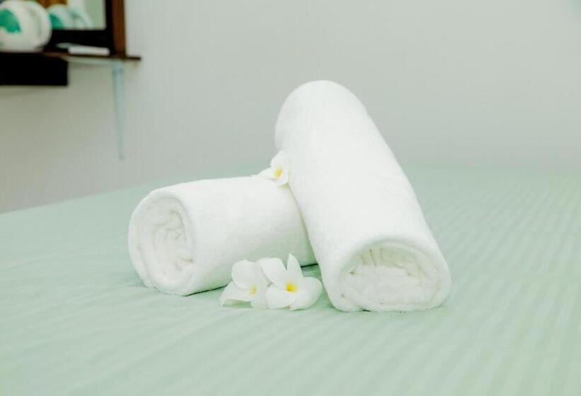 Habitació Deluxe Llit King, Araliya Lagoon Park Resort