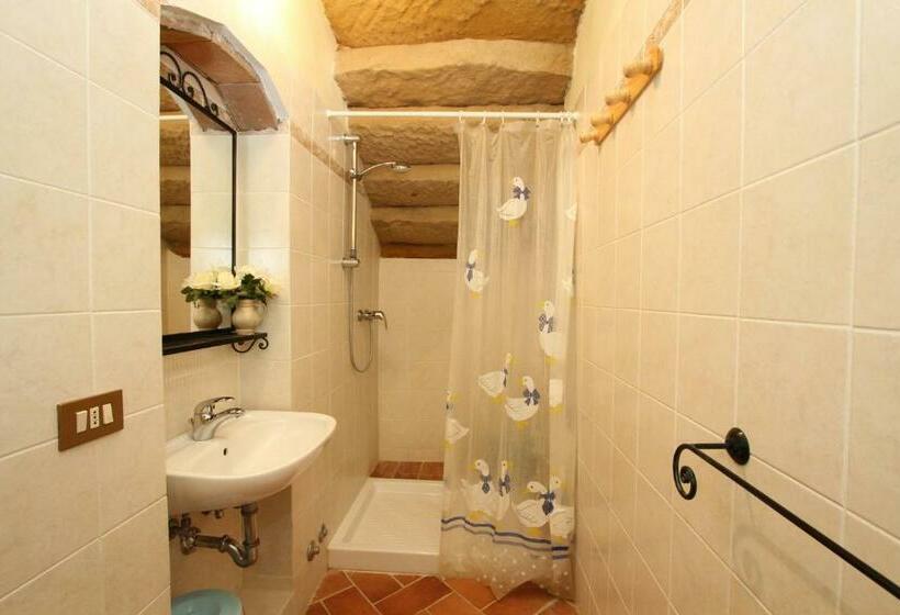 דירת חדר נוף לבריכה, Agriturismo Colle Verde