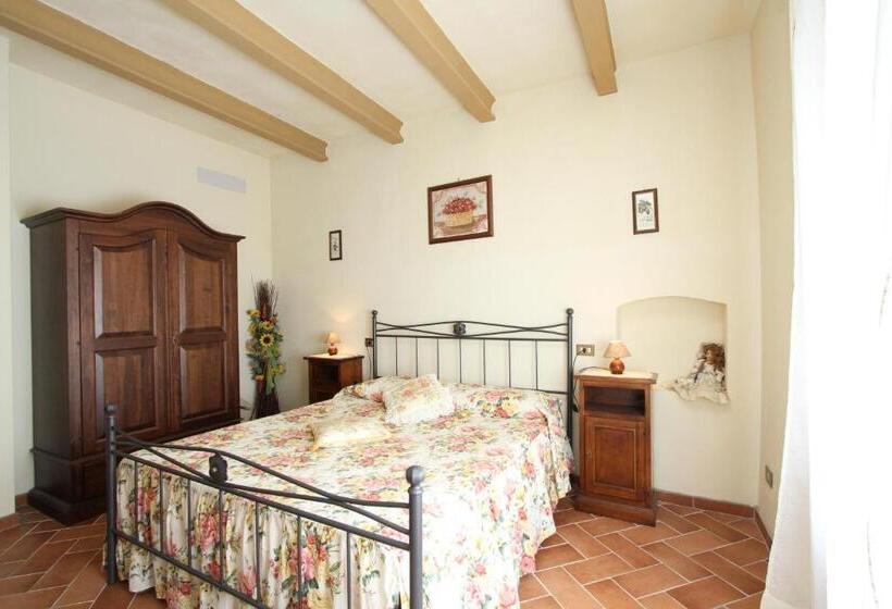 חדר סטנדרט מותאם לאדם עם מוגבלויות, Agriturismo Colle Verde