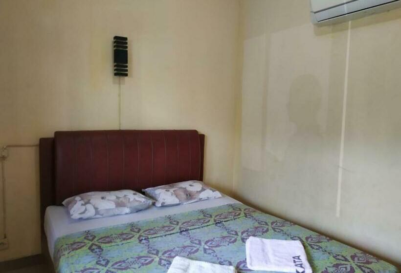 스탠다드 룸, Oyo 3303 Penginapan Putri Asih Sawarna