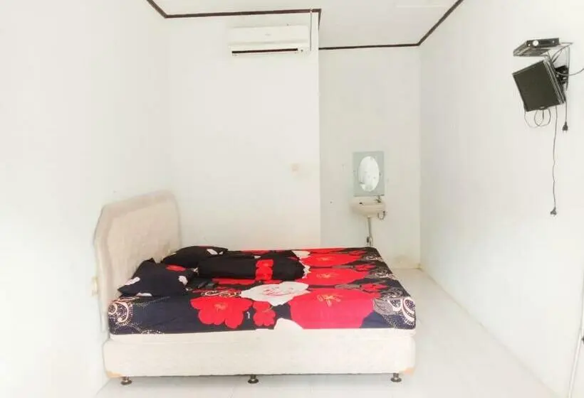 スタンダードルーム, Oyo 3303 Penginapan Putri Asih Sawarna