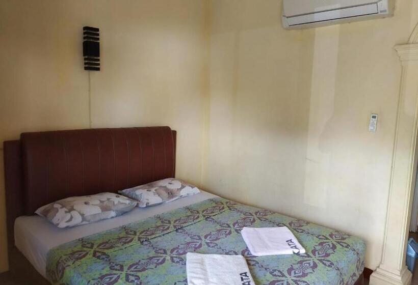 스탠다드 룸, Oyo 3303 Penginapan Putri Asih Sawarna